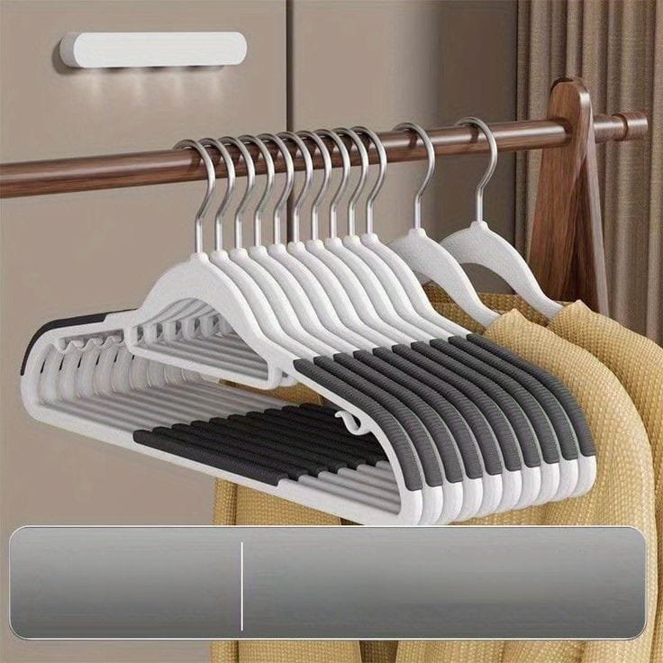 Non-Slip 10 Pieces Hangers,