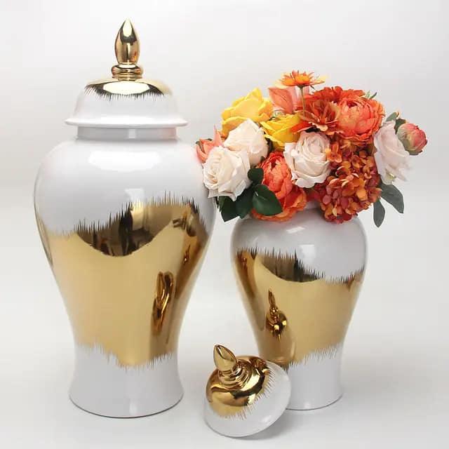 Small Ginger Jar With Lid