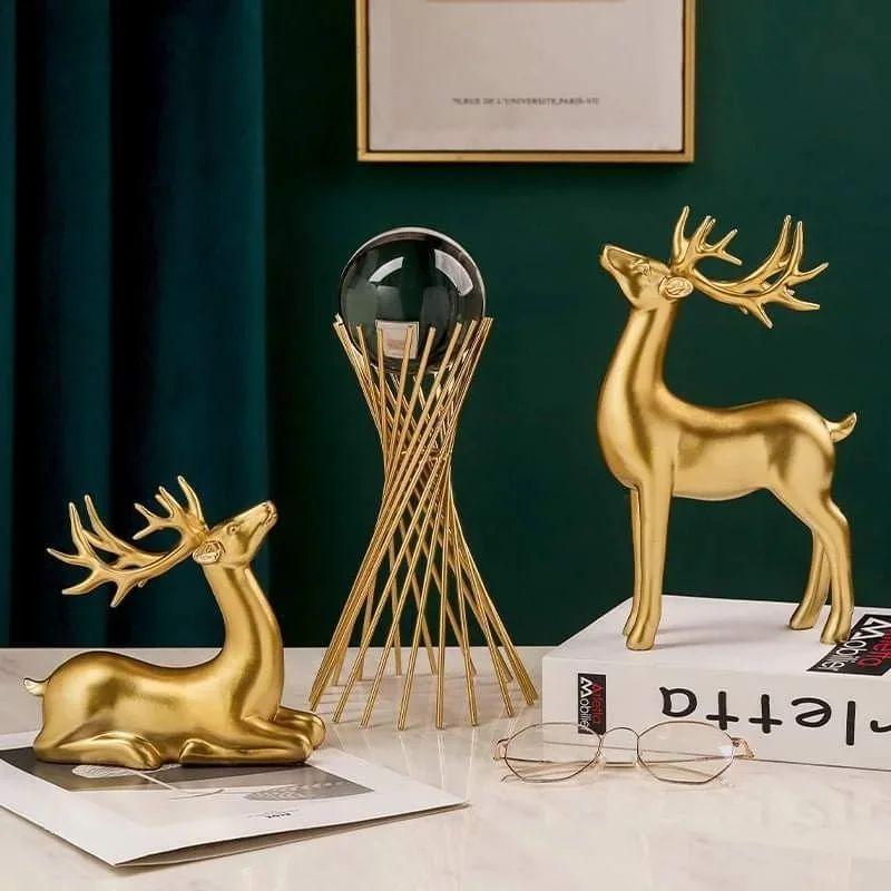 deers with crystal ball