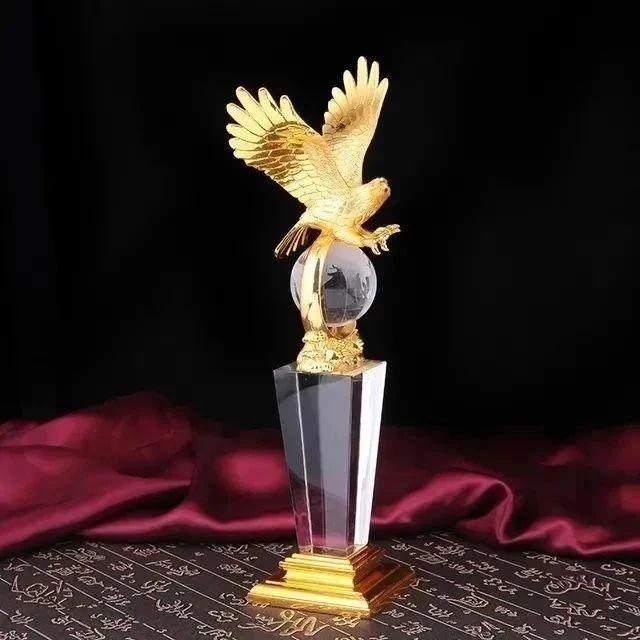 Eagle Sculpture Crystal Glass Decor