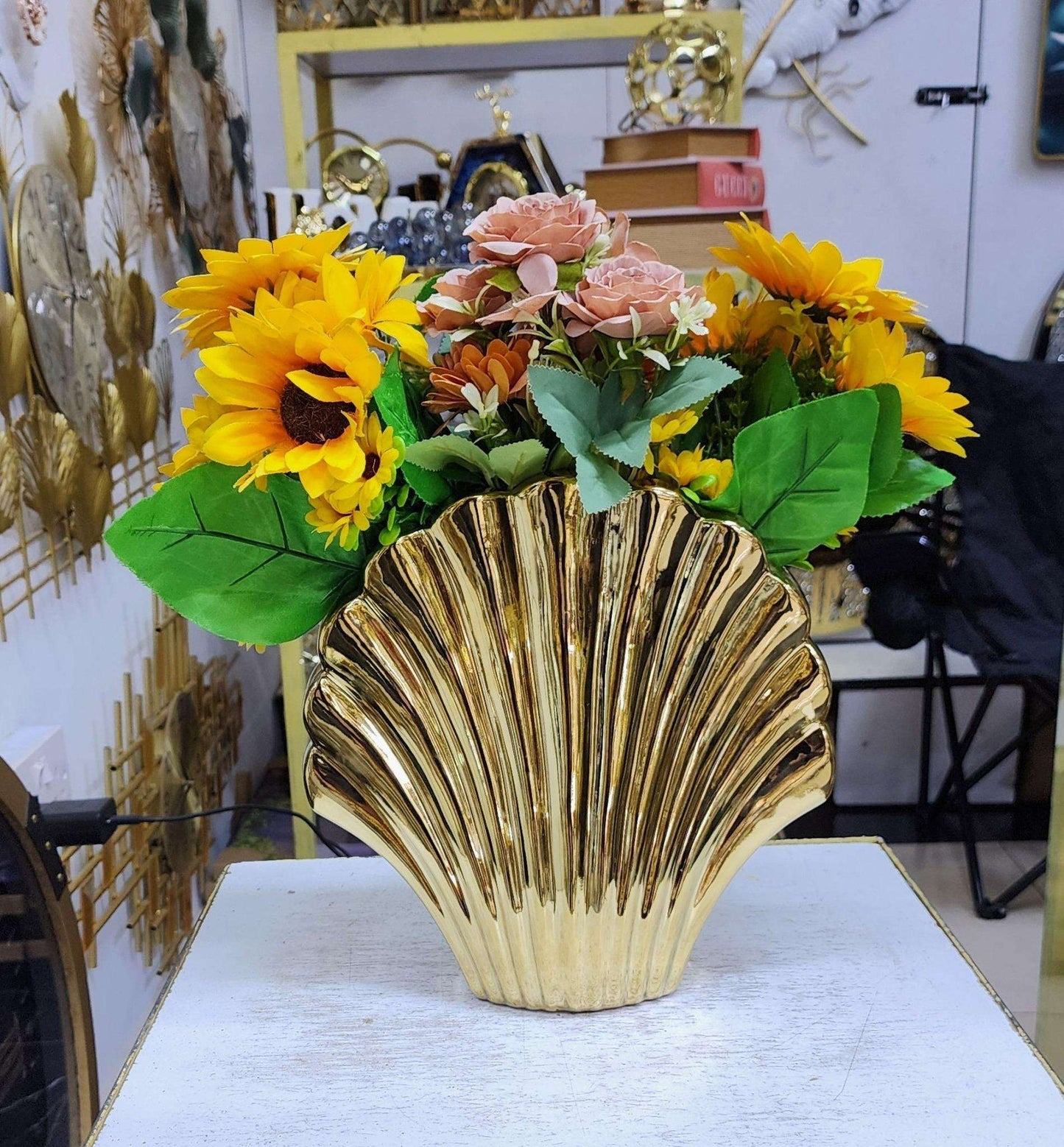 shell vase