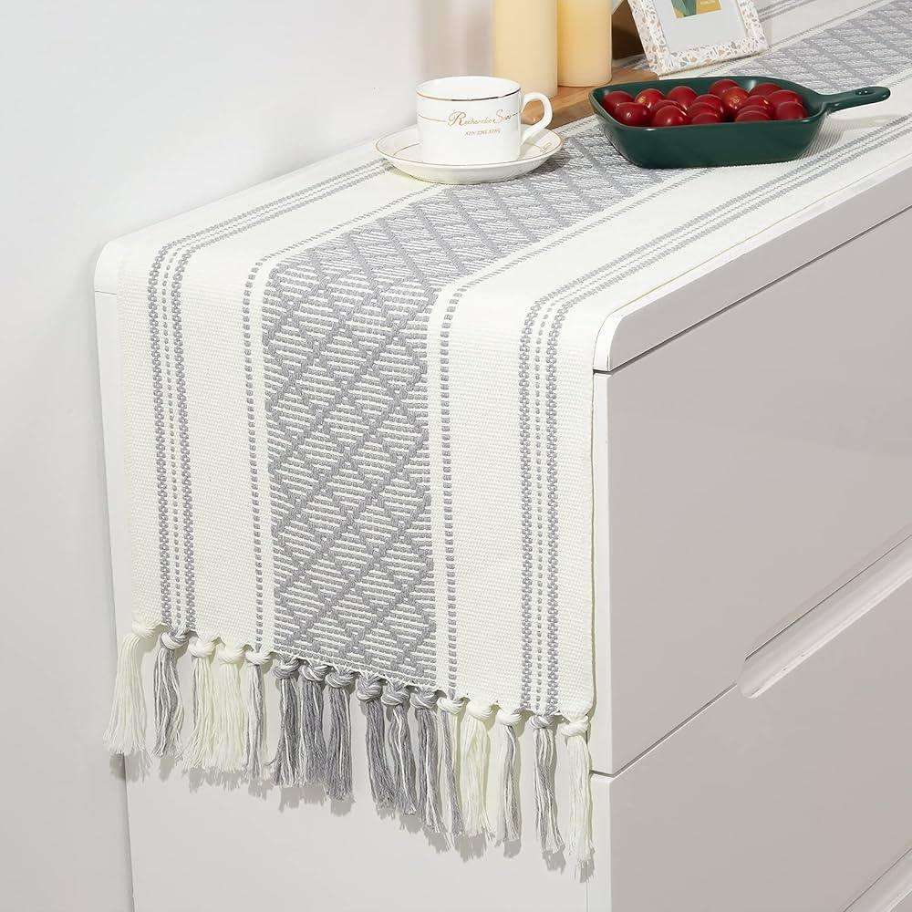 Table runner