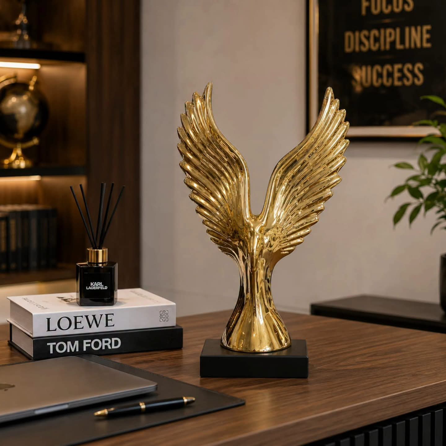 Eagle decor