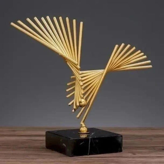 Golden Desktop Ornaments Resin Crafts Art Ornament Abstract Figurines Sculpture Desk Table Statue for Home Bedroom Living Room Garden Office